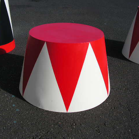 PLINTH, Circus - Low Red & White 75 Dia x 45cm H